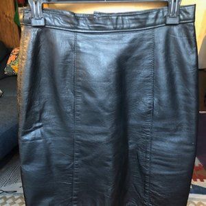 Comint Vintage Leather Pencil Skirt (Made in Argentina)